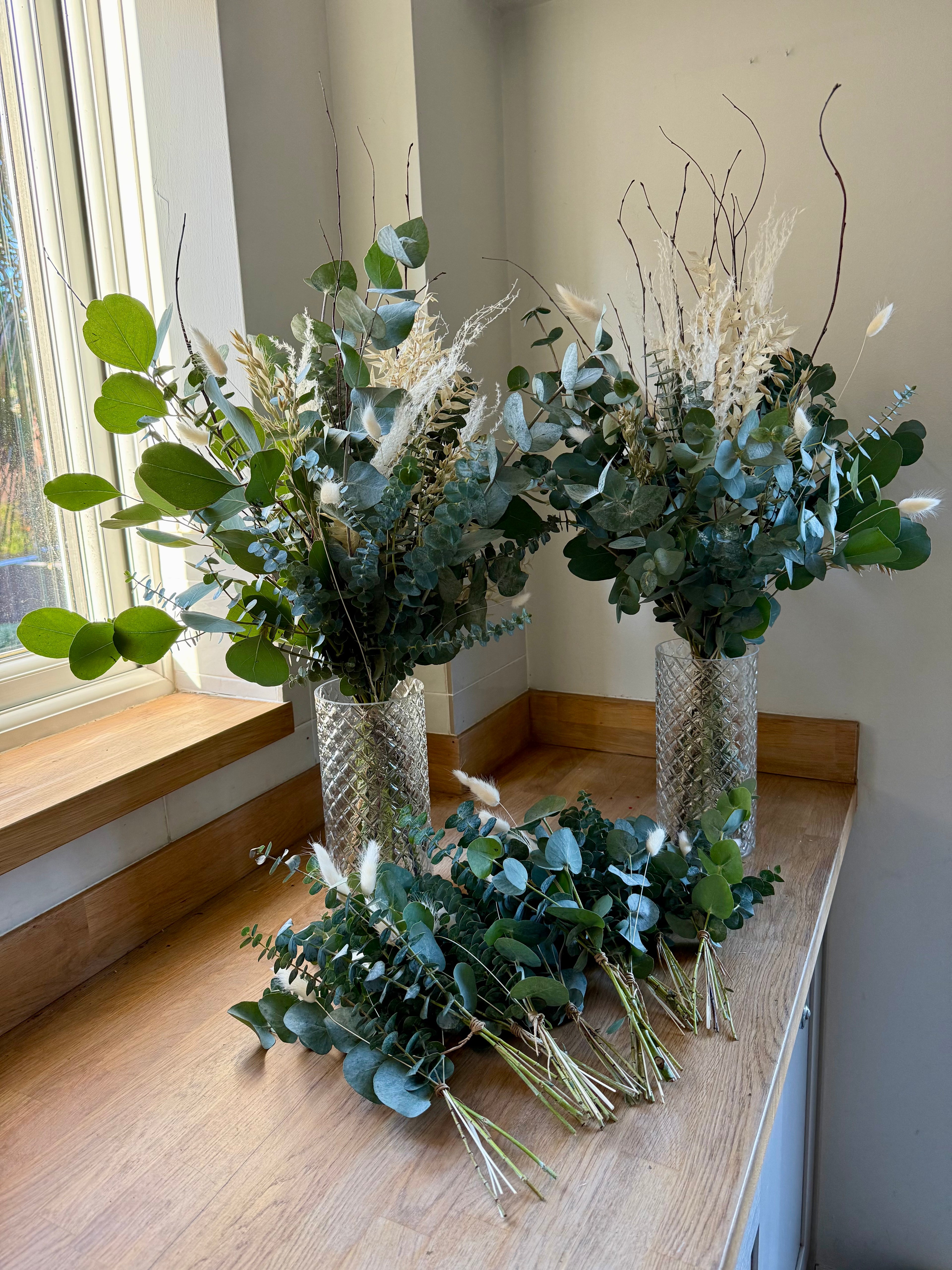 Monthly Flower Design | Table Bouquet Style | Seasonal Change Monthly