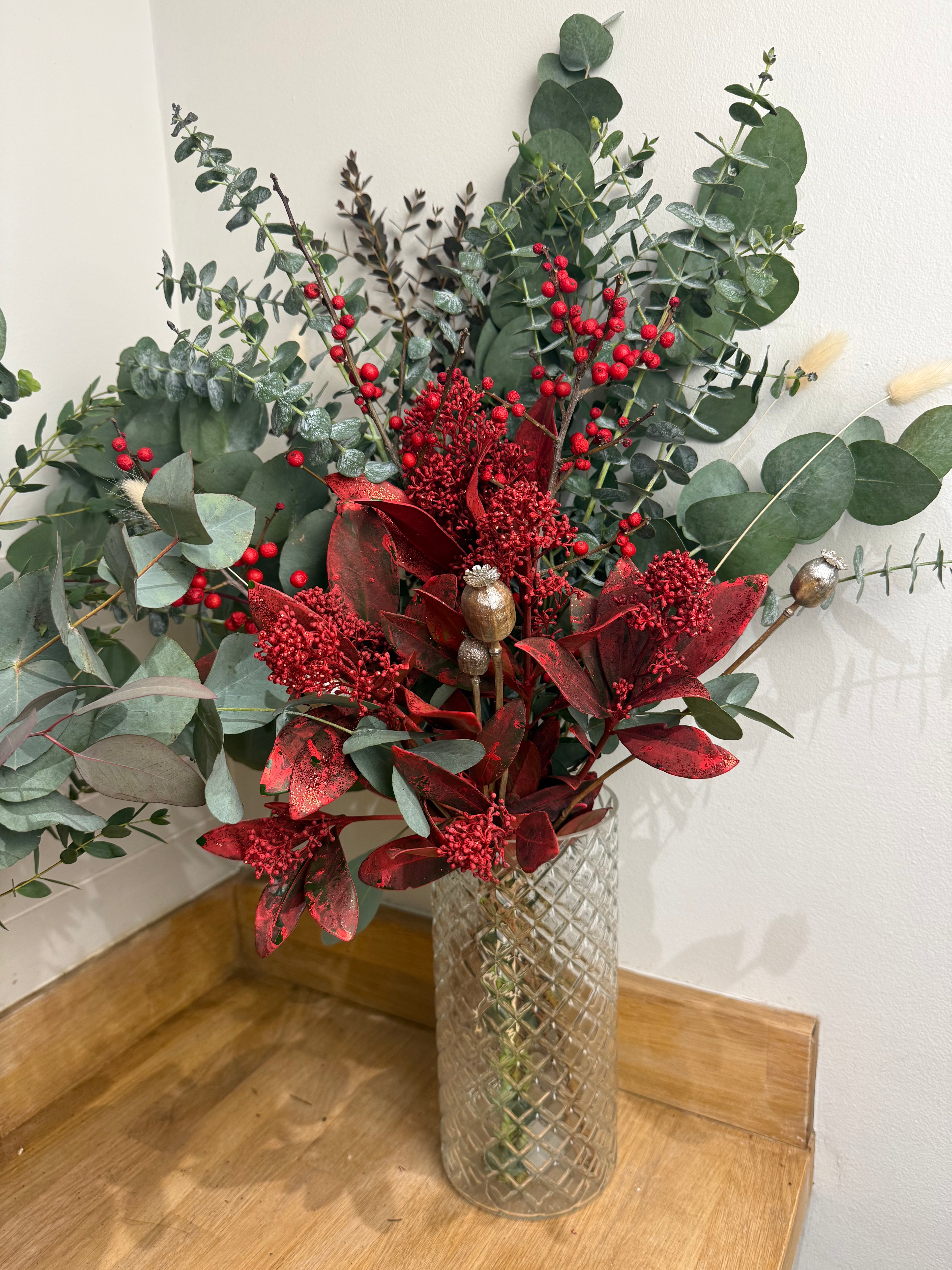 Monthly Flower Design | Medium Bouquet Style |  Seasonal Change Monthly