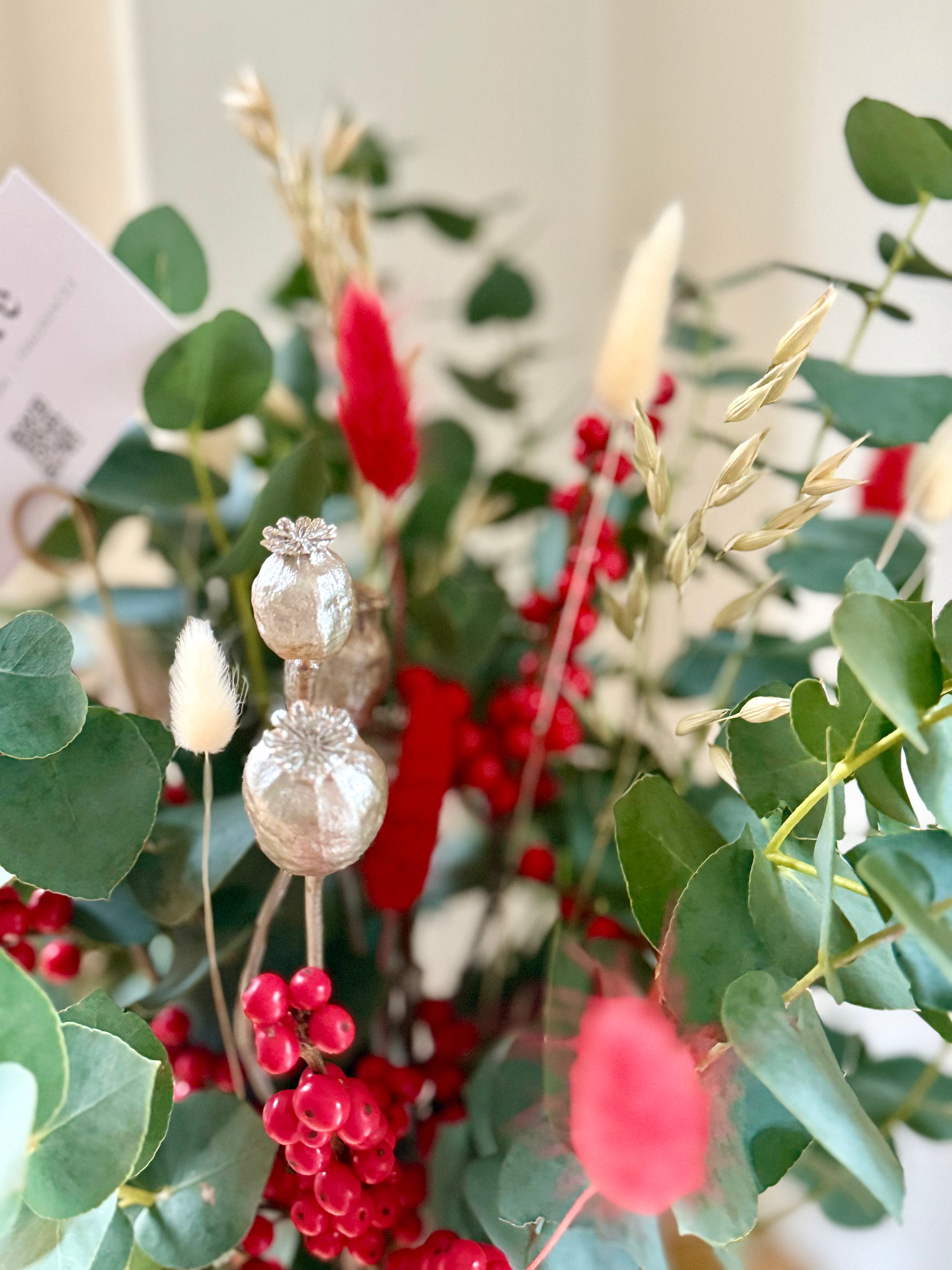 Rouge |  Bouquet Style | Hybrid Dried & Preserved Flowers